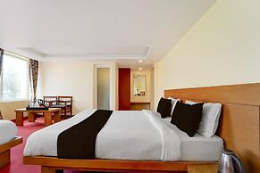 Deluxeabirami Grand Inn