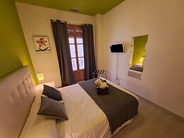 Nest Flats Plaza del Carmen