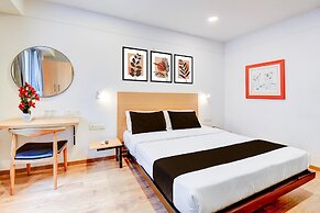 Deluxe With Twin Bedbalewadi High Street