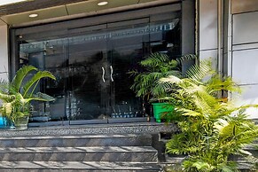 Deluxehotel Okasu Railway Station