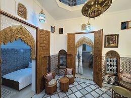 Riad AYA