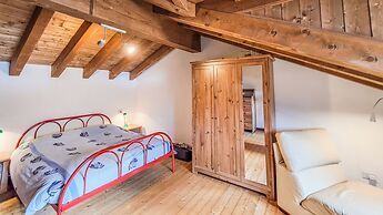 Casa Loca Colere