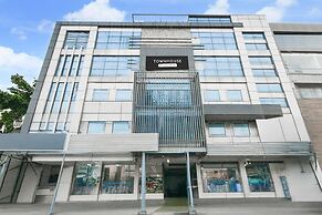 Deluxegrace Complex