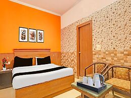 Deluxehotel Dhruv