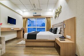 Townhouse Oak PTC Indore Junction