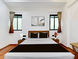 Deluxehotel Sarovar