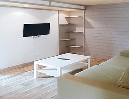 Villa With Private Terrace & Shared Pool