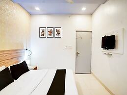 Deluxe Katol Road Friends Colony