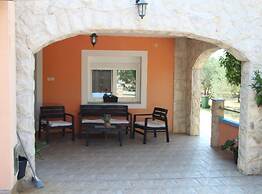 Holiday Home Nadalina