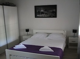 Holiday Home Nadalina