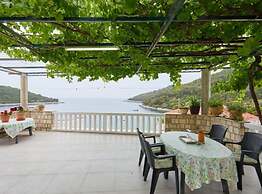Villa Azure Saplunara