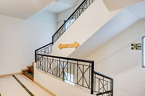 Suitegravity Inn