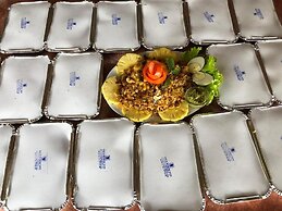 Yals town inn