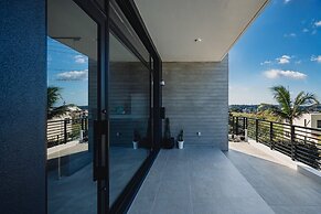 Luxury Villa Maeda 2
