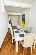CASA LUCY ALOJAMIENTOS