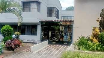 CASA LUCY ALOJAMIENTOS