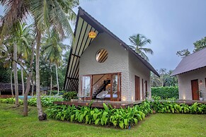 Avora Lake Villas
