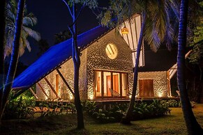 Avora Lake Villas