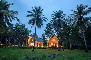 Avora Lake Villas