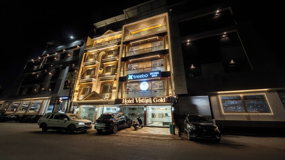 Treebo Vistara Gold Ujjain Junction