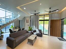 The White Casa Villa