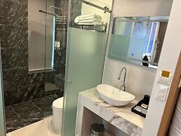 One Villa Hotel 5