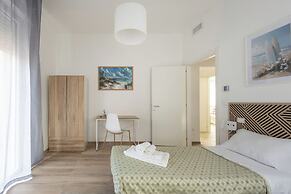 Nadia Flat - 10 minutes from the beach