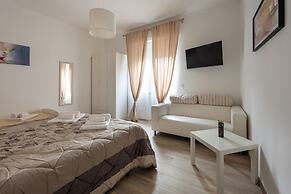 Nadia Flat - 10 minutes from the beach