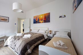 Nadia Flat - 10 minutes from the beach
