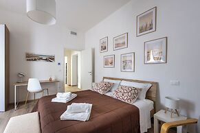 Nadia Flat - 10 minutes from the beach