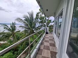 Mountain Meets The Sea Hidden Resort