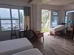 Mountain Meets The Sea Hidden Resort