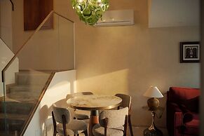 Mi Casa Service Apartment