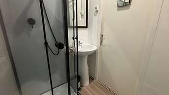 Petit Rez-de-chauss e du th tre