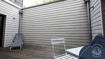 La Terrasse Proche des Places 2 Chambres