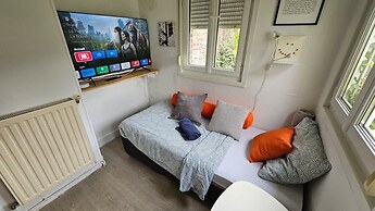 Les Glycines - Studio 9m2 Cosy et Reposant 1p