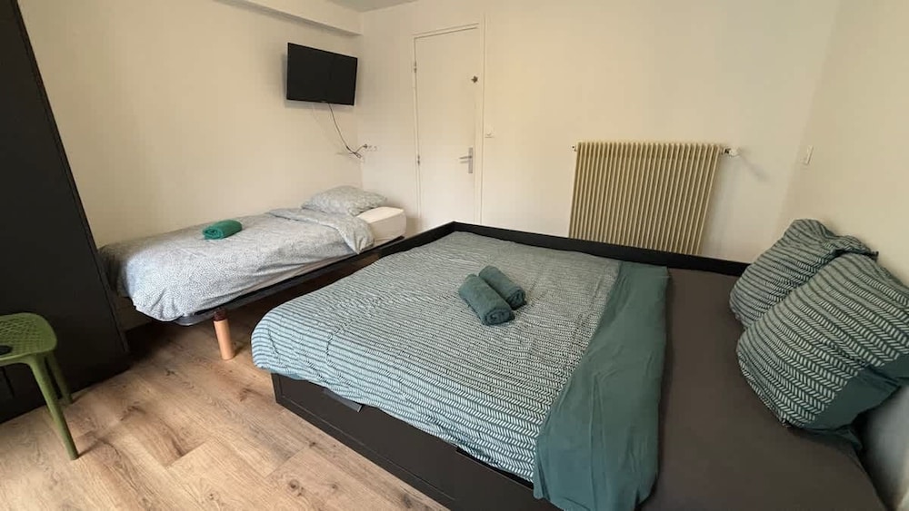 Maison 5 Chambres et Parking Gratuit