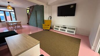 Maison 5 Chambres et Parking Gratuit