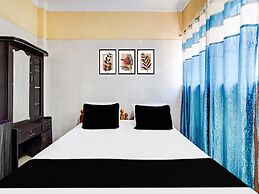 Deluxeg.s Residency