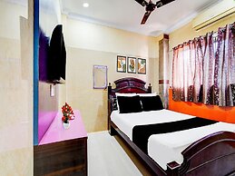 Deluxeg.s Residency