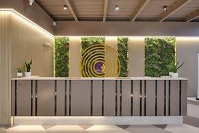 Click Hotels Lite Chakan