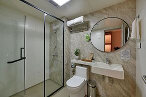 Click Hotels Lite Chakan
