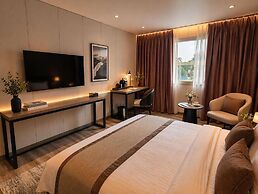 Click Hotels Lite Chakan