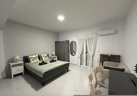Loutra Suites Spring Breeze Studio