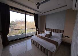 Himsagar Hotel
