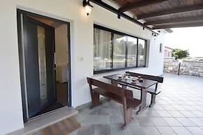 Apartment Near Kanegra Beach