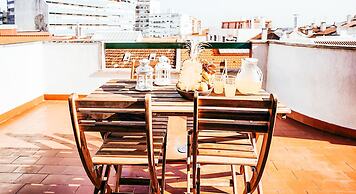 Amadora Terrace View By Gt House