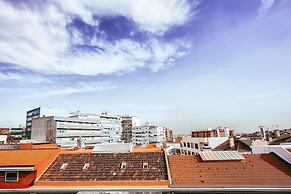 Amadora Terrace View By Gt House