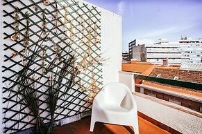 Amadora Terrace View By Gt House