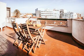 Amadora Terrace View By Gt House